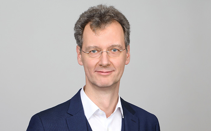 Portrait von Dr. Knut Spieker
