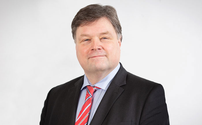 Portrait von Dr. Bernhard Rochell